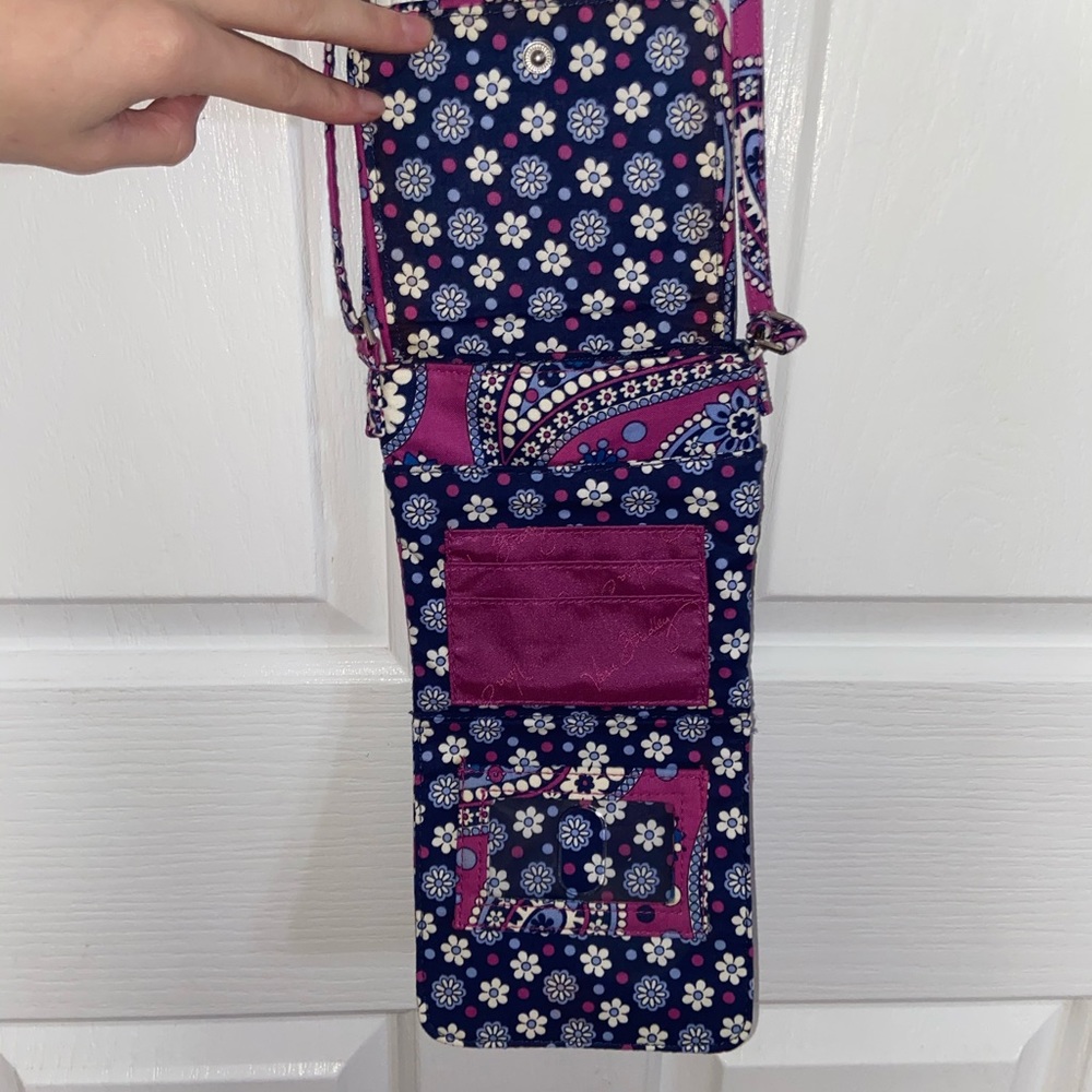 Vera Bradley Purple Paisley crows body bag